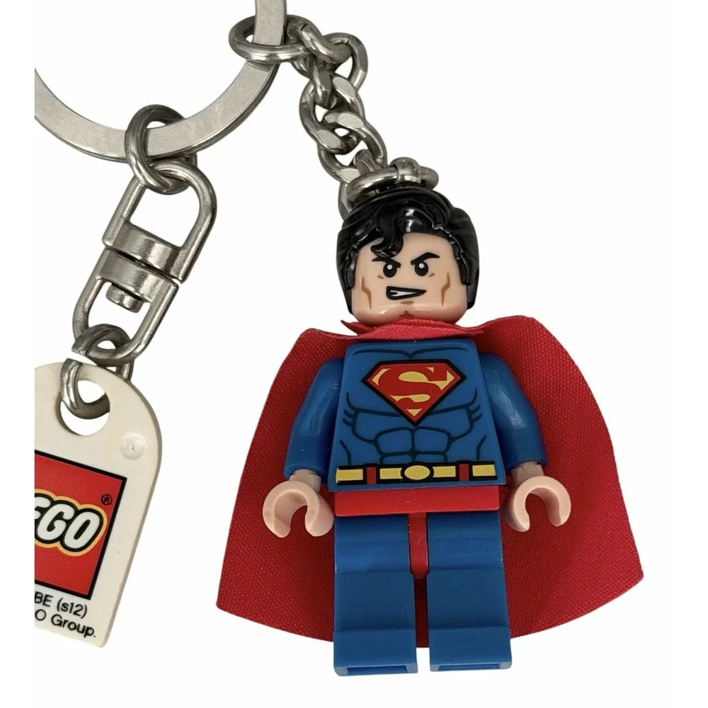 Lego Minifigure KeyChain DC Universe Super Heroes Superman 853430